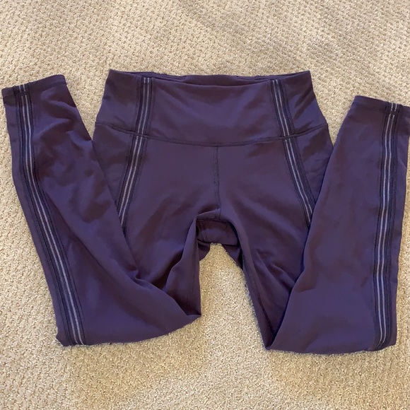 Lululemon Power Lines leggings 28* - Picture 2 of 7